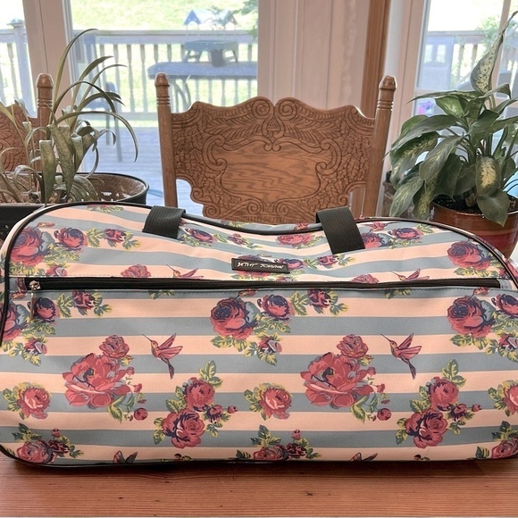 Betsey Johnson Handbags - Betsey Johnson Floral 22" Luggage Rolling Duffle Bag Carry-On